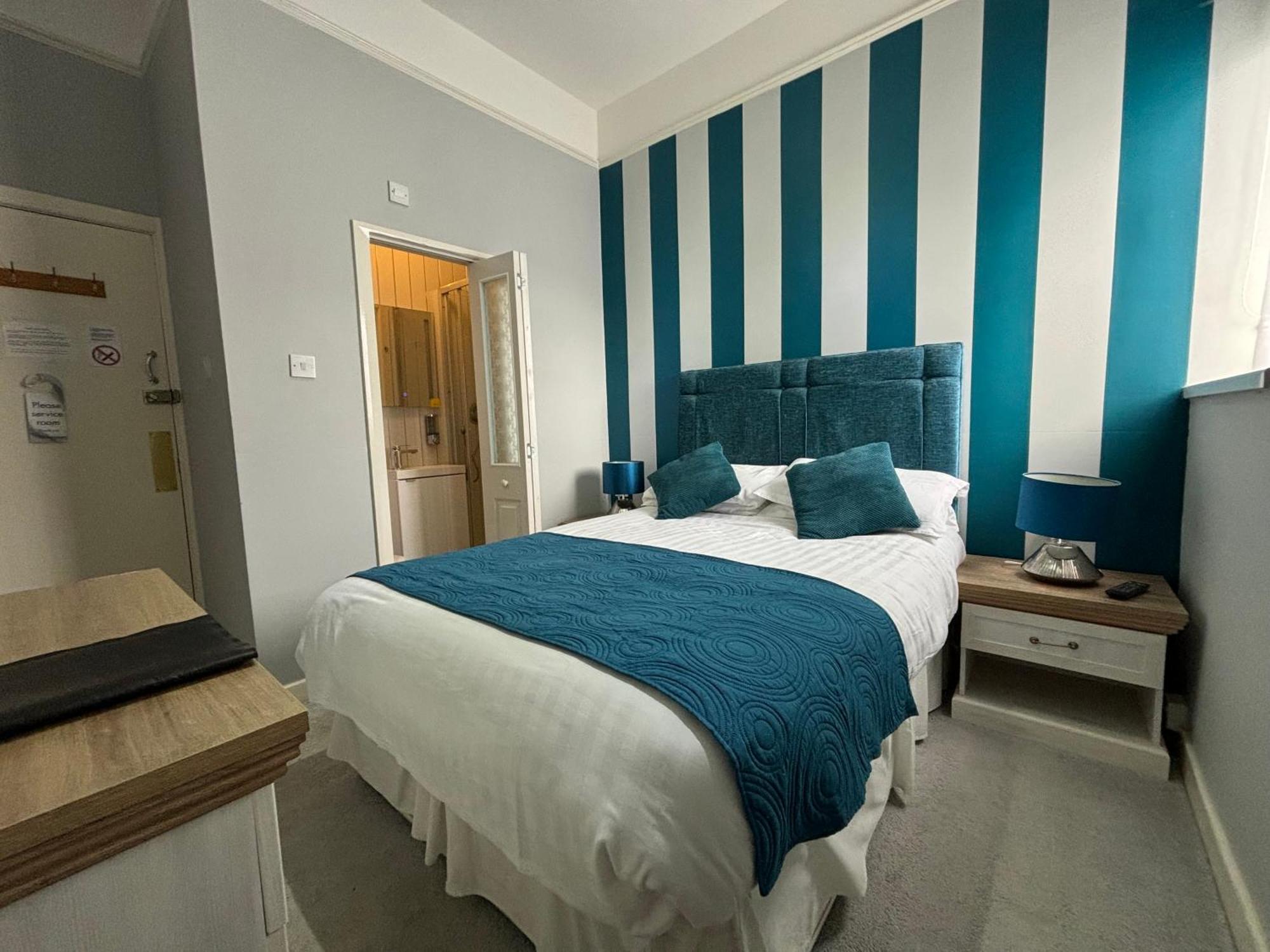 Three Palms Hotel Paignton Buitenkant foto